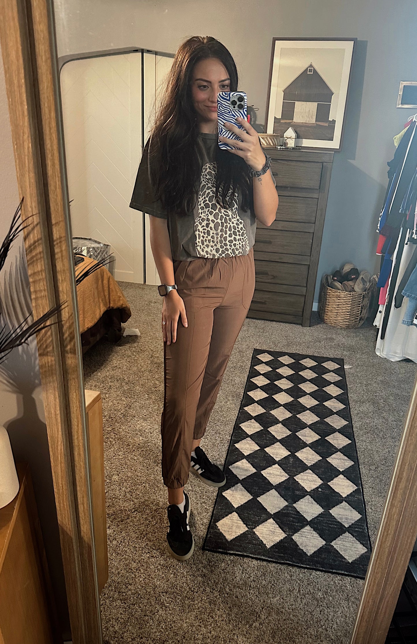 High Waisted Cargo Active Joggers w/ Pockets: Chestnut
