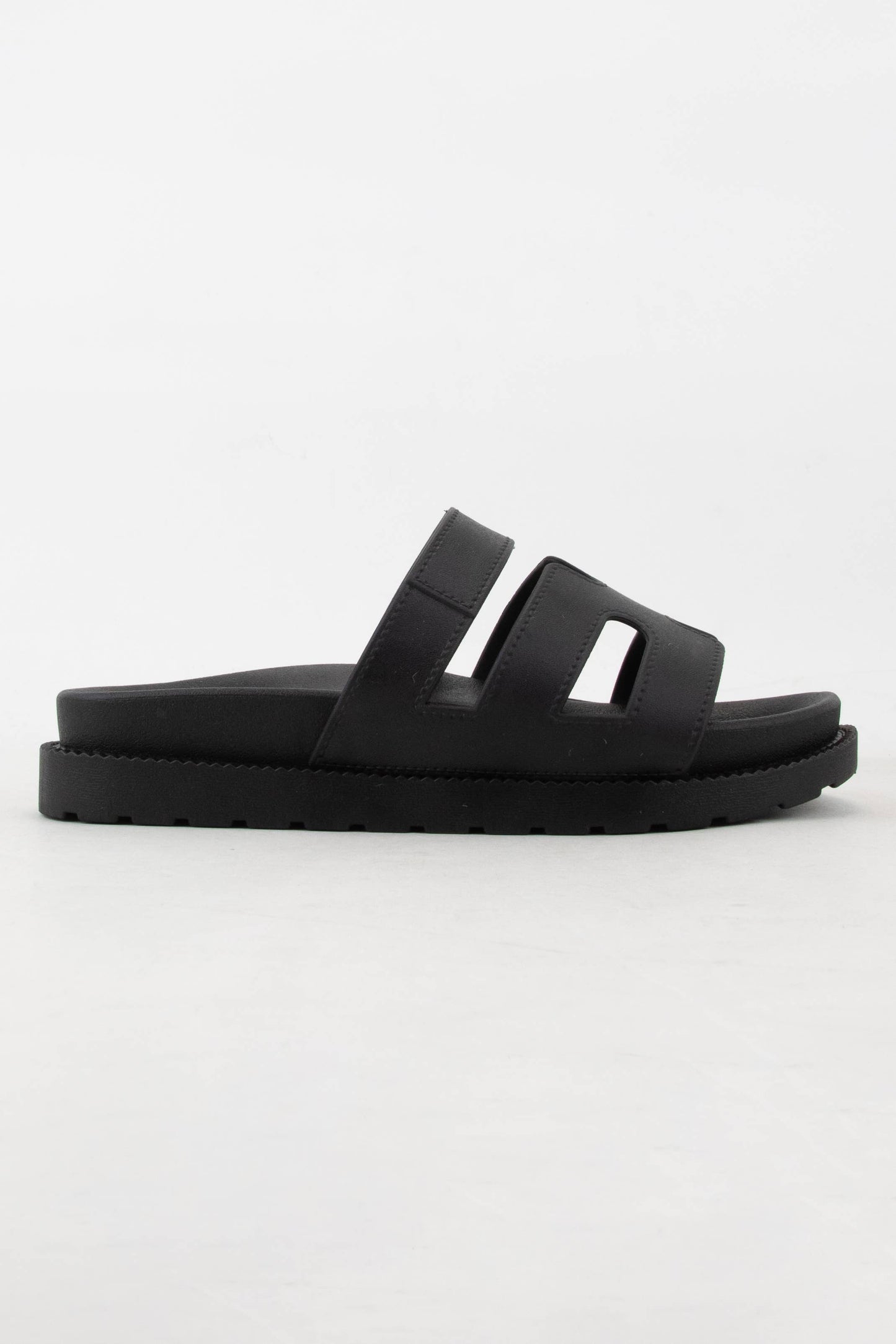 Lucie Sandal : Black (SIZE UP)