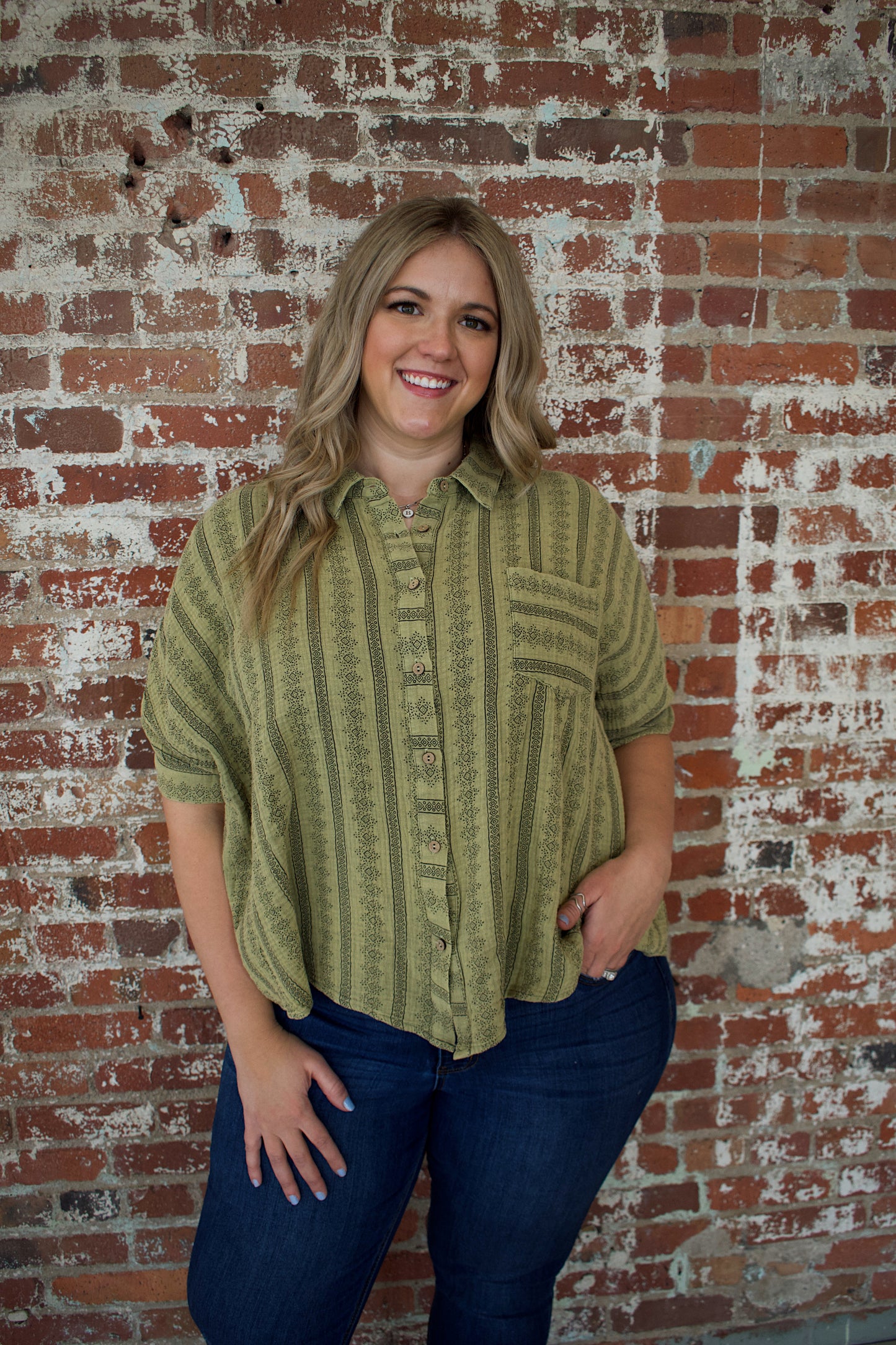 Kia Printed Button Down (Plus Size)