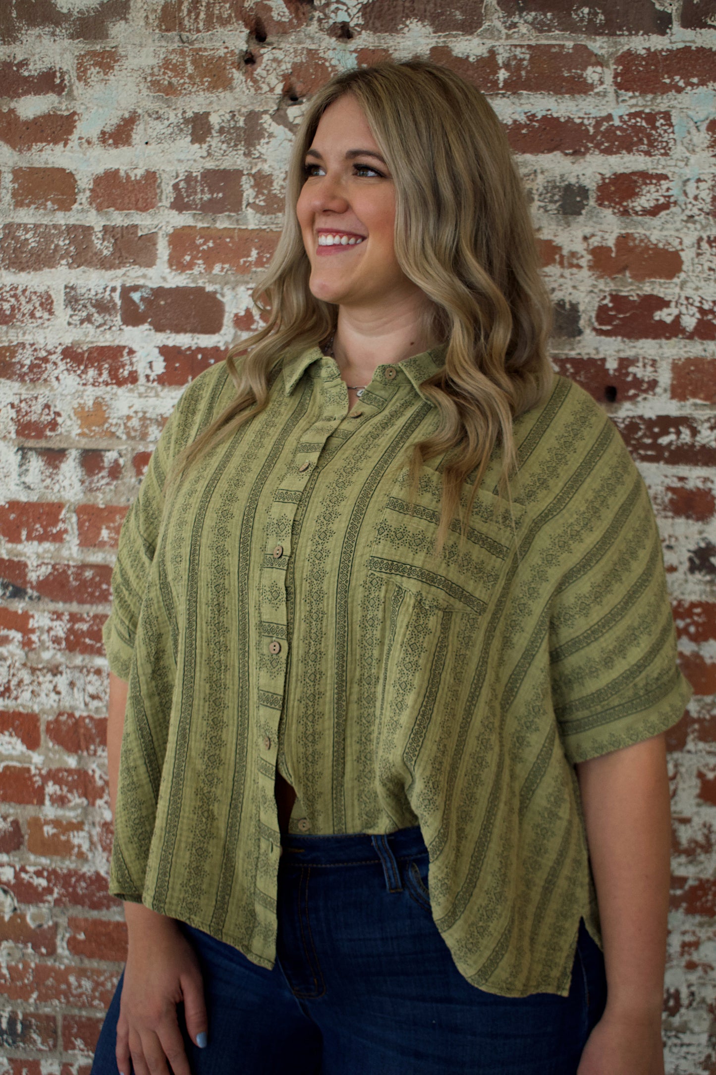 Kia Printed Button Down (Plus Size)