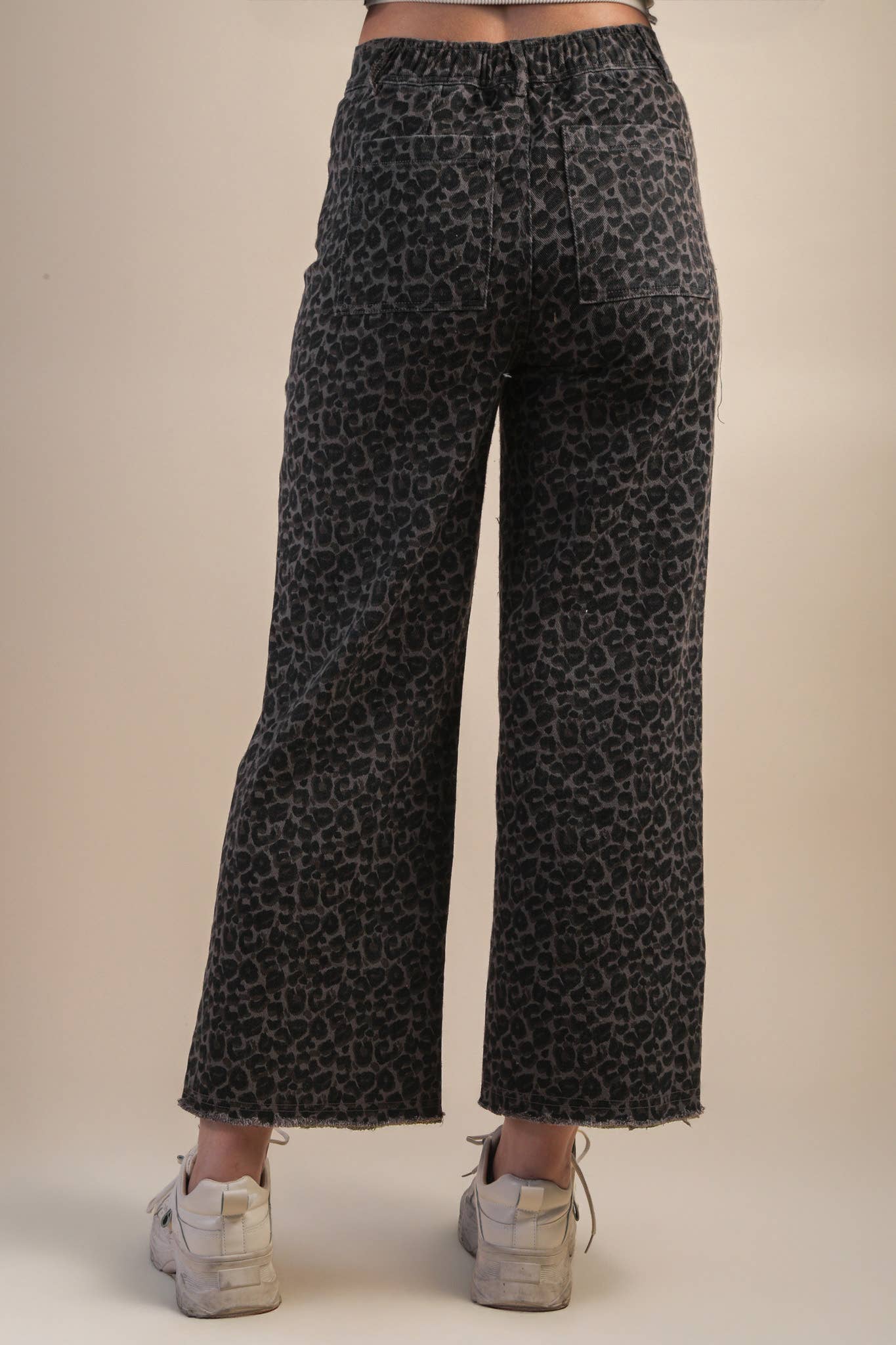 Leopard Printed Marine Straight Pants: Grey