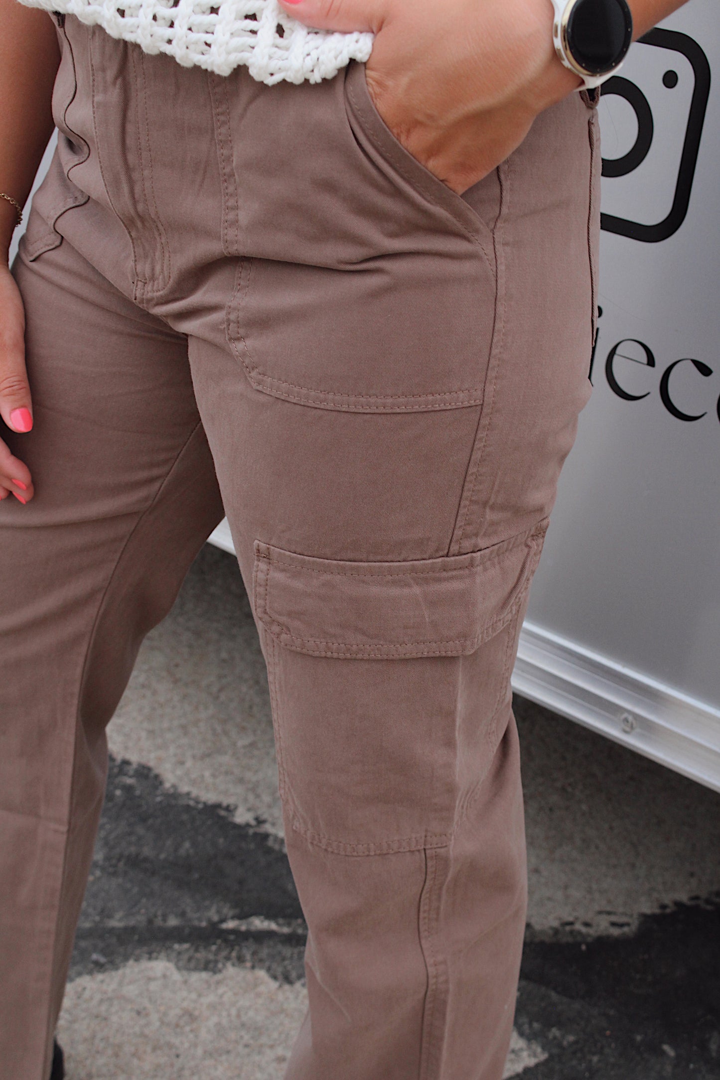 Straight Leg Cargo Pants: Mocha