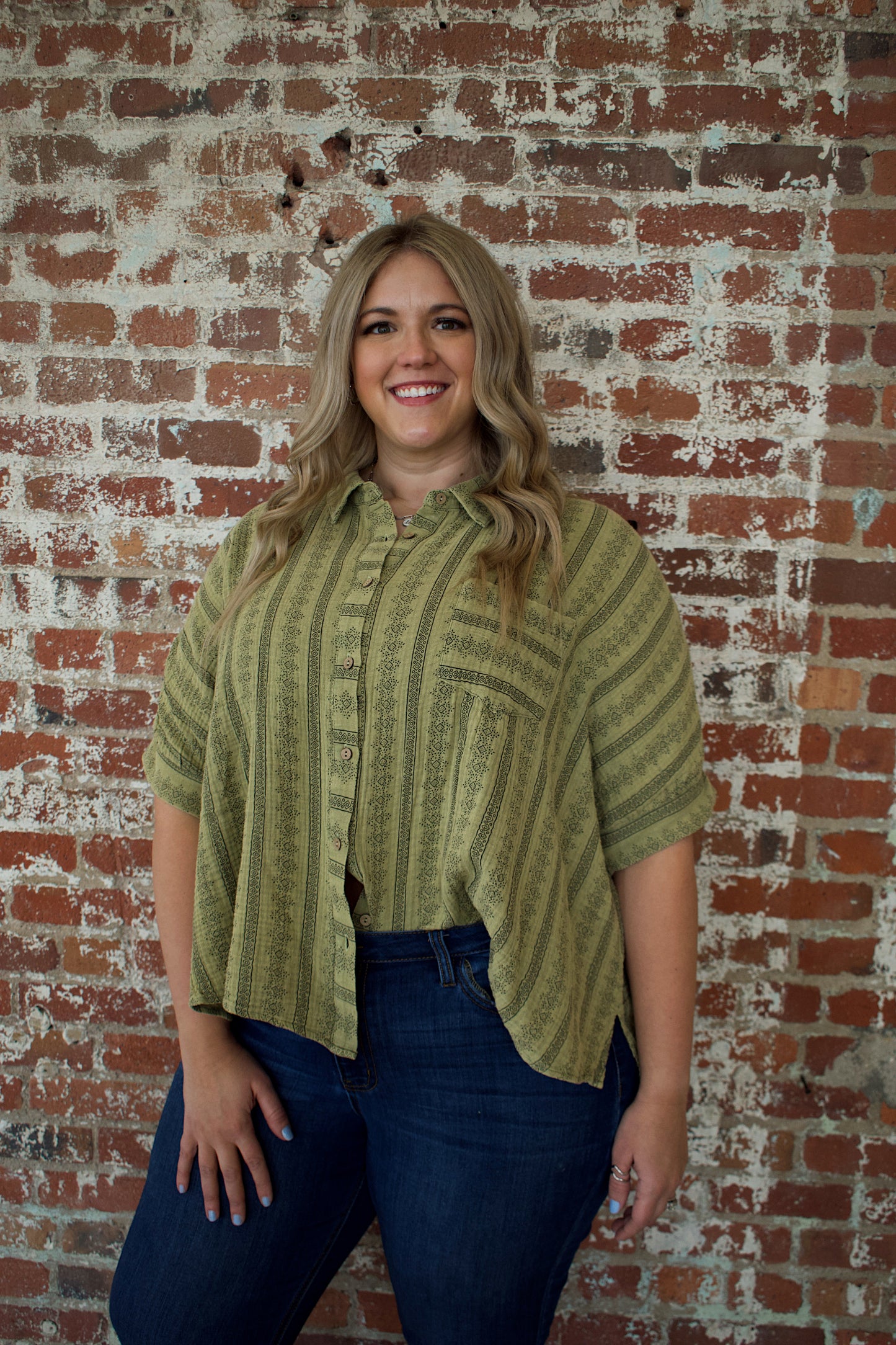 Kia Printed Button Down (Plus Size)
