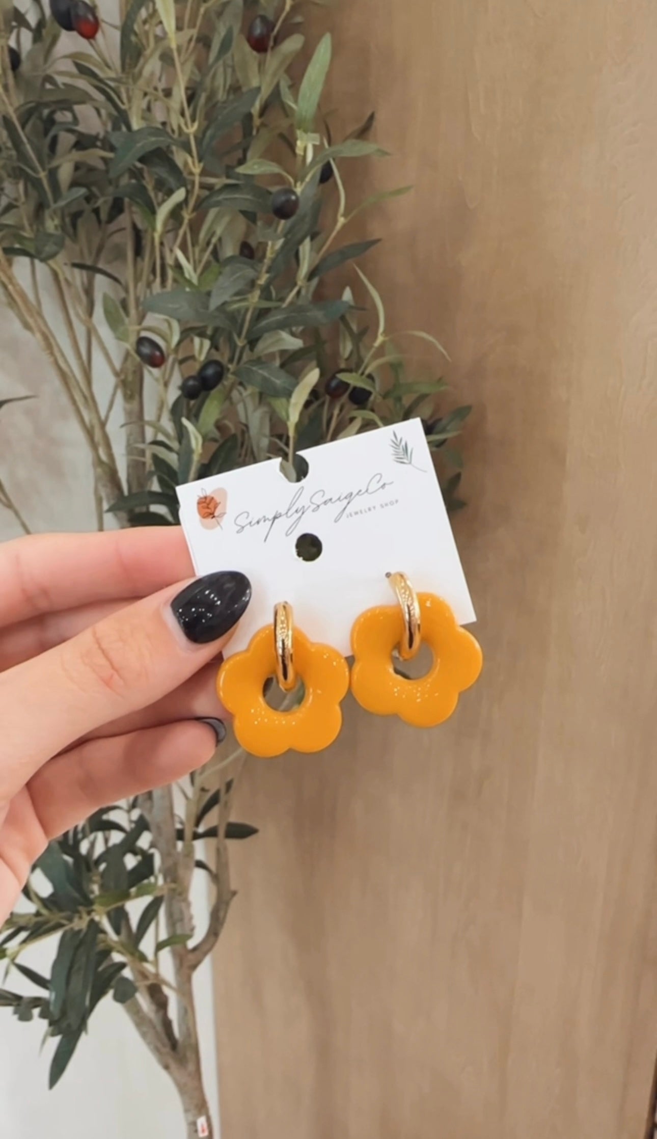 Daisy Huggie Earrings - Mustard