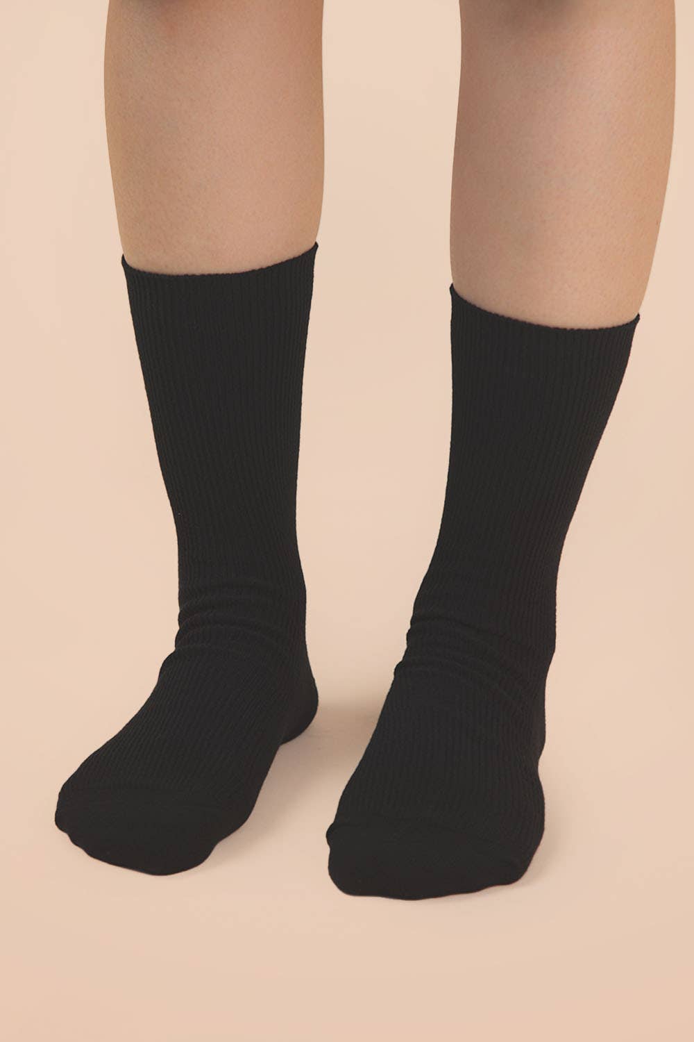 Ribbed mock socks: Black