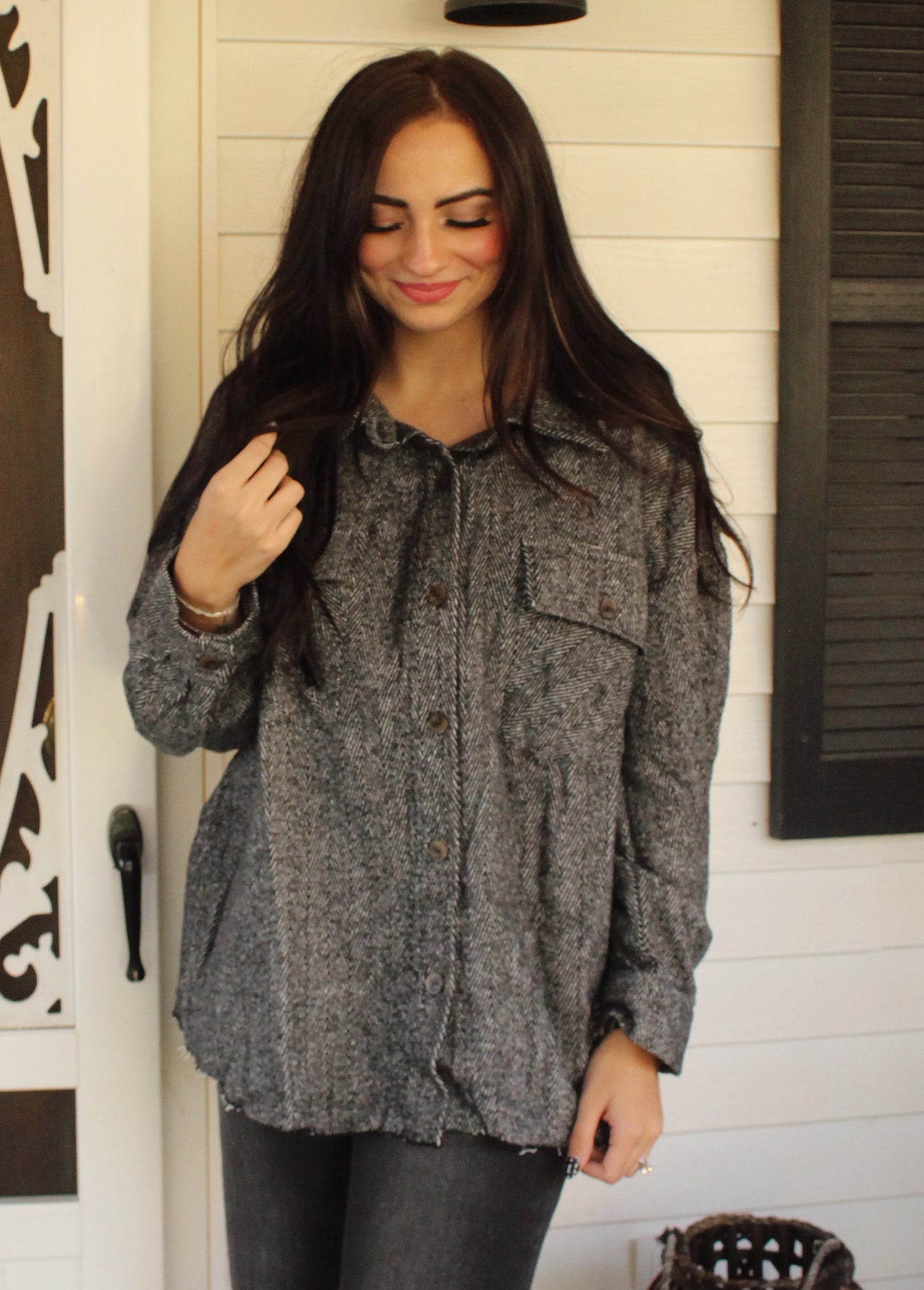 Black Long Sleeve Solid Woven Shacket: PLUS SIZE