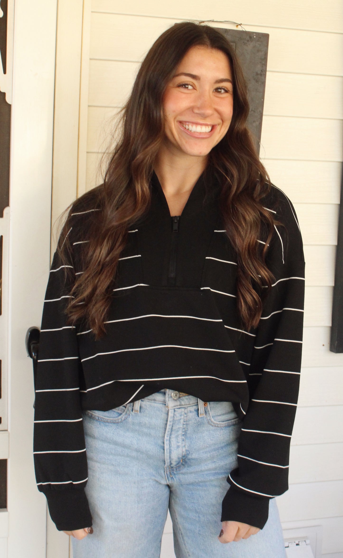 Modal Scuba Stripe V-Neck Jacket (Black/Cream)