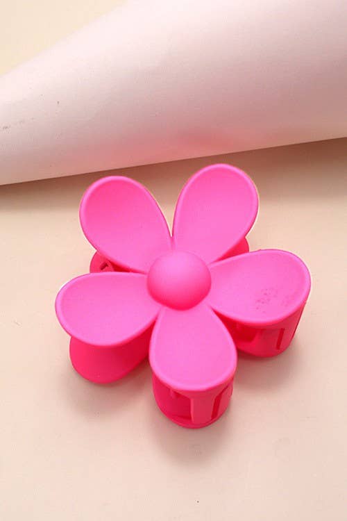 Matte Flower Claw Clip : Peachy Coral