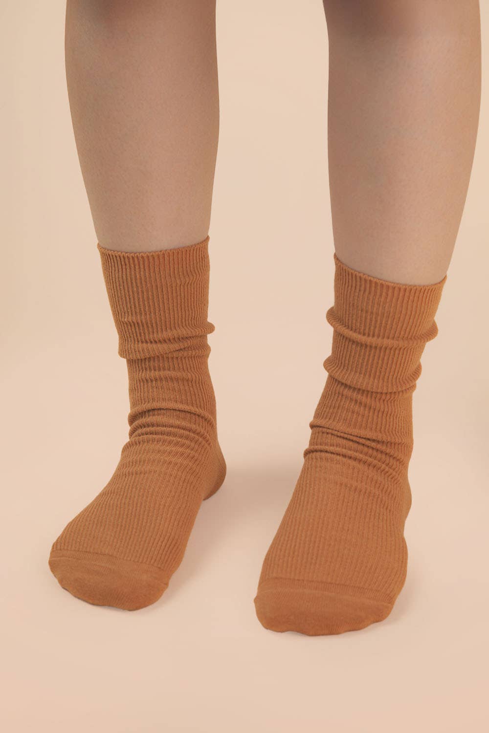 Ribbed mock socks: Cream