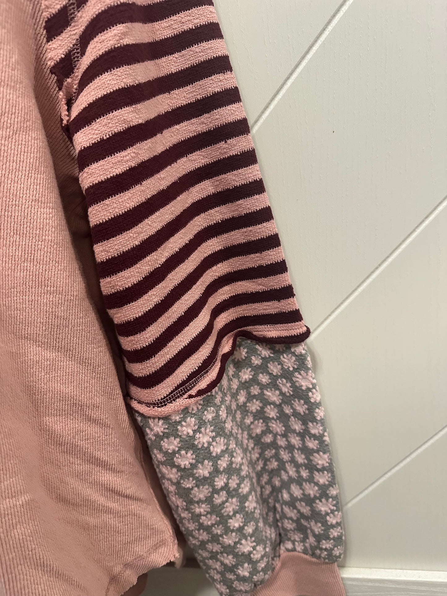 Oversized Floral & Stripe Casual Knit Top: Blush