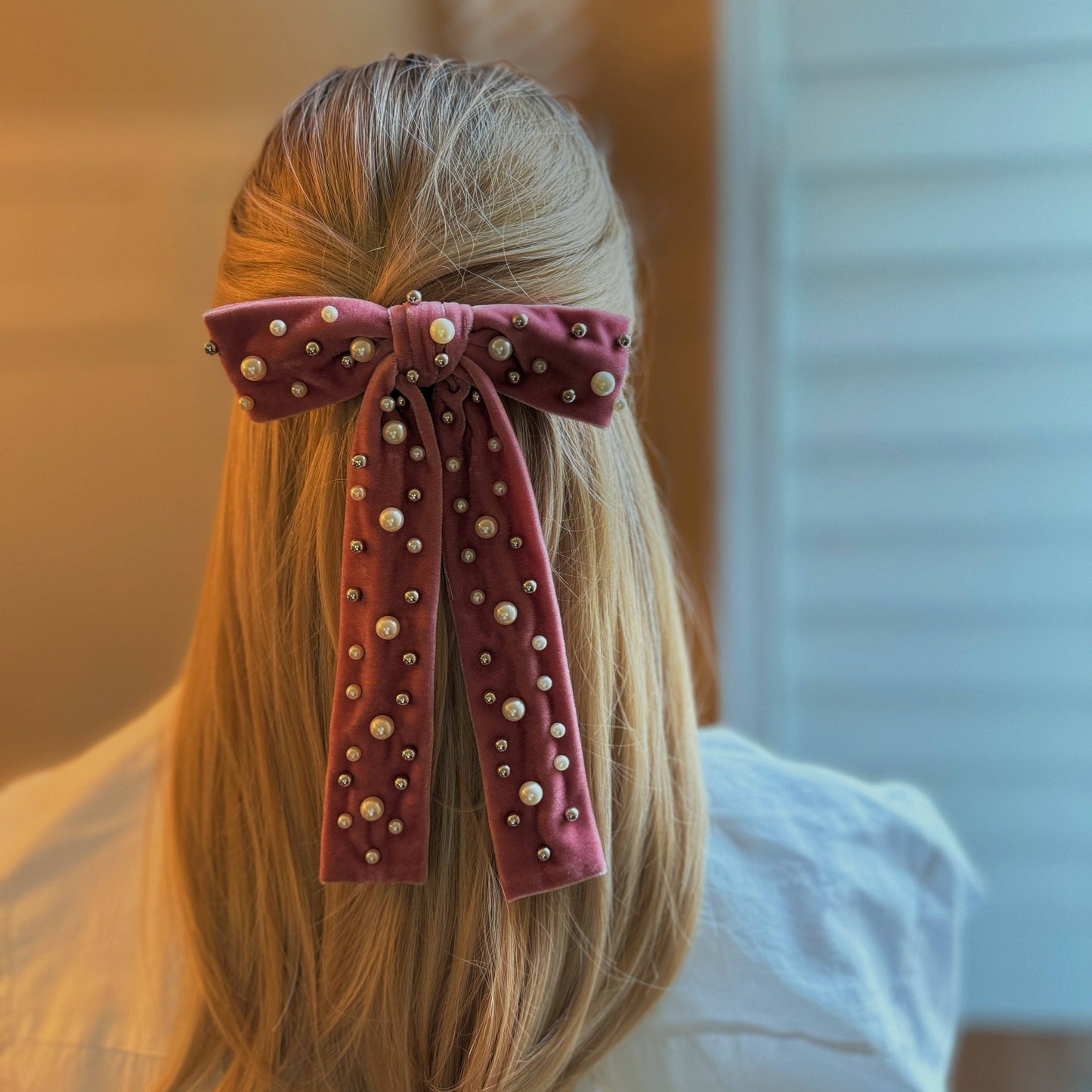 Pearl Throwed Velvet Bow Hair Clip: Mauve Pink