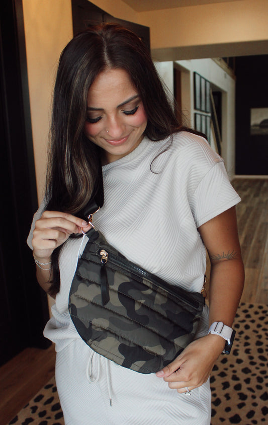 Jolie Puffer Belt Bag : Camo