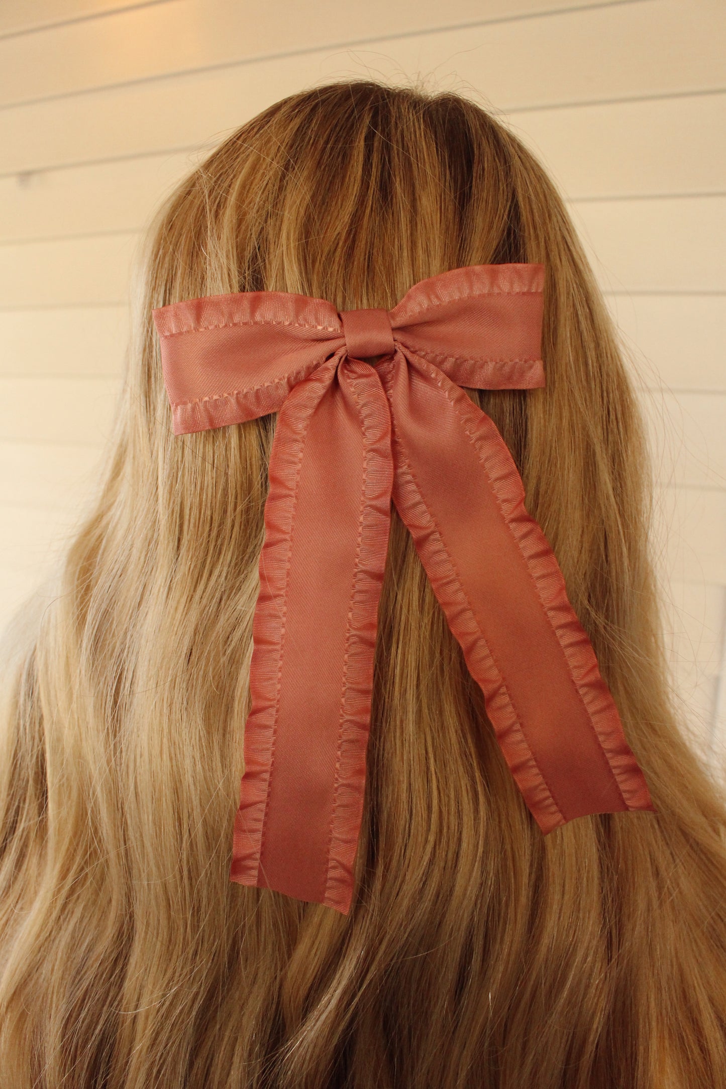 Love Game Frill Bow Hair Clip: Pink