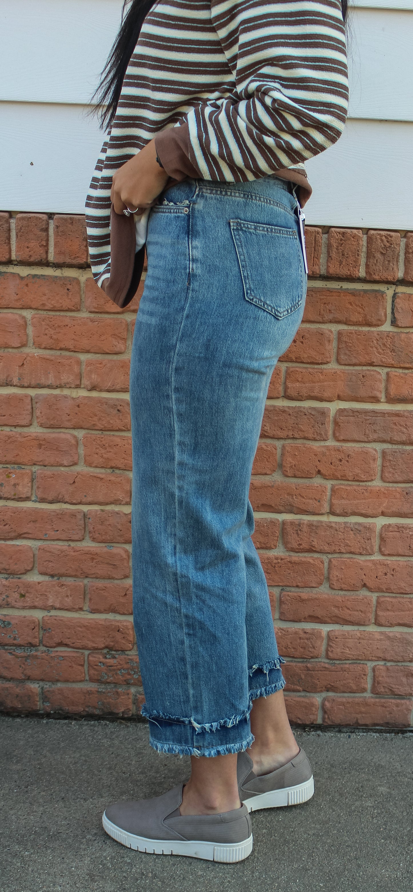 High Rise Distressed Denim Jeans with Frayed Edge