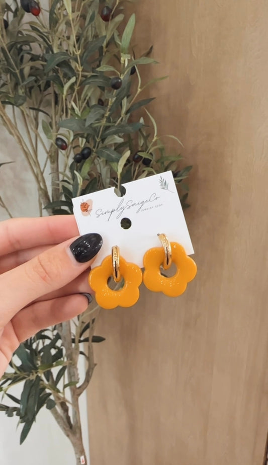 Daisy Huggie Earrings - Mustard