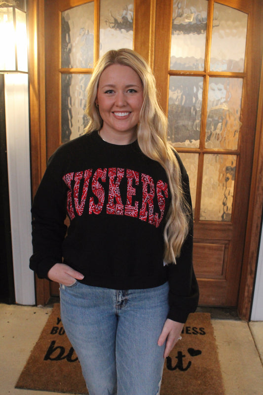 Bandana Huskers Black Crop Crew
