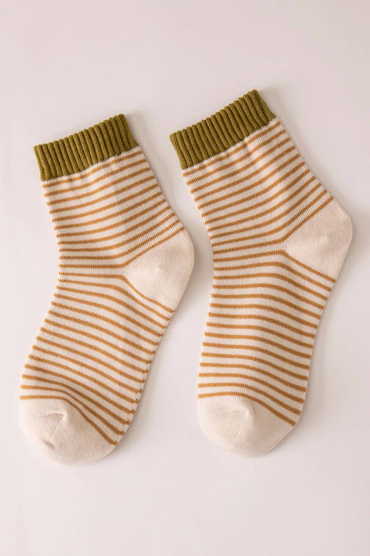 Striped Ribbed Ankle Crew Socks: Camel
