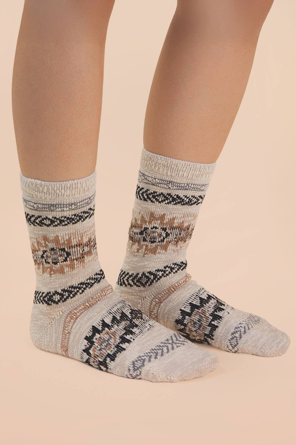 Aztec Graphic Cozy Crew Socks : Heather Grey