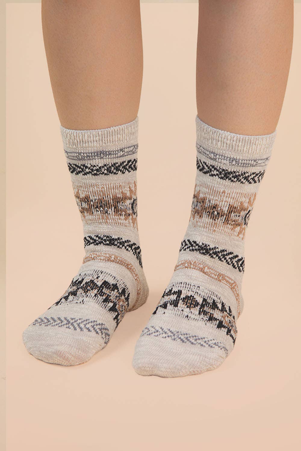 Aztec Graphic Cozy Crew Socks : Heather Grey